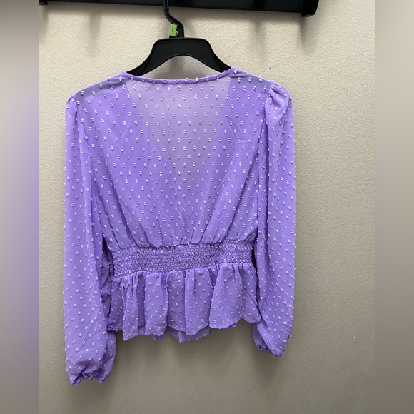 Two blouses size Large - Picture 3 of 5